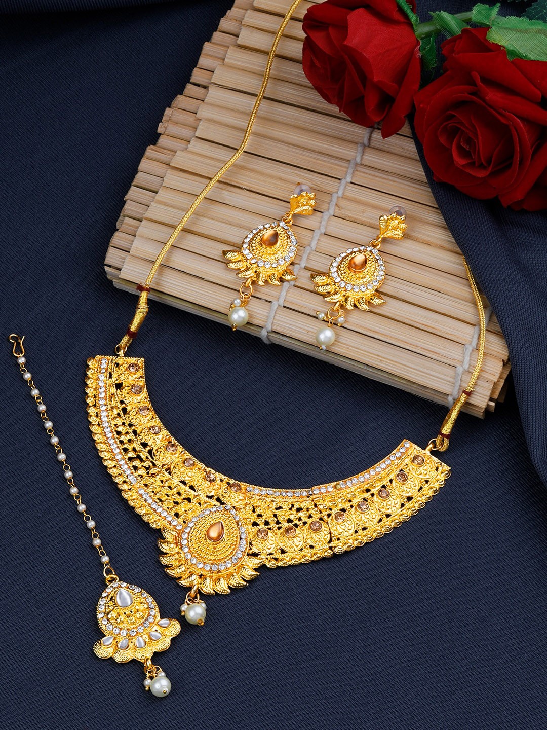 

Silver Shine Women Gold-Plated White Stone Studded Jewellery Set
