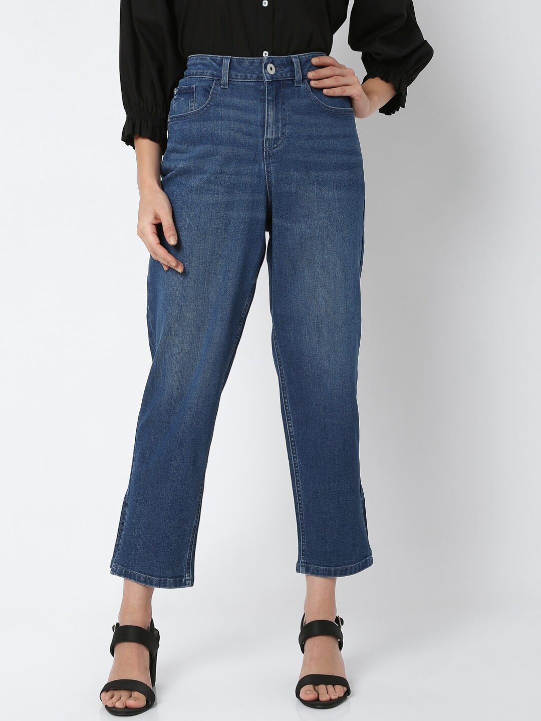 

Vero Moda Women Blue Straight Fit High-Rise Mildly Distressed Jeans