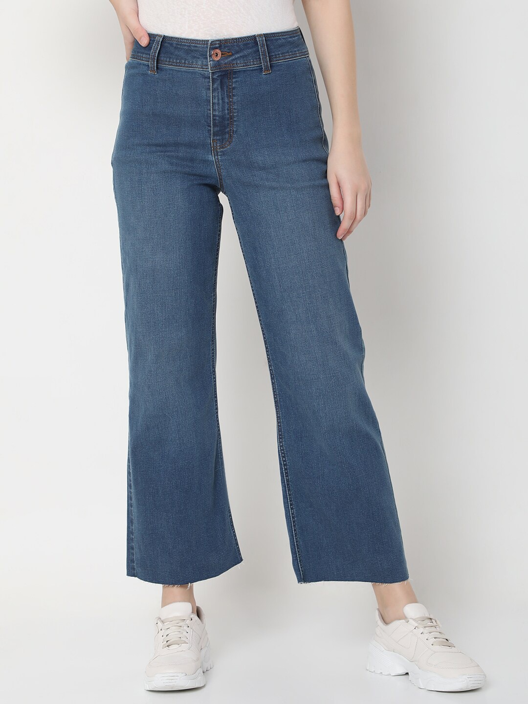 

Vero Moda Women Blue Flared High-Rise Light Fade Jeans