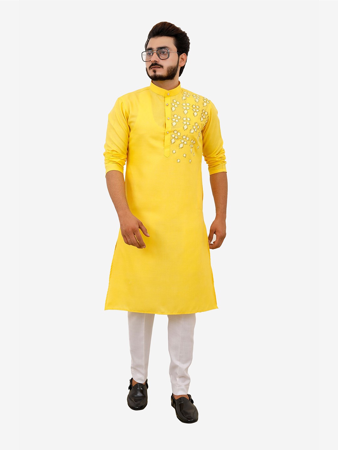 

Tibra Collection Men Yellow Pure Cotton Kurta set with Churidar