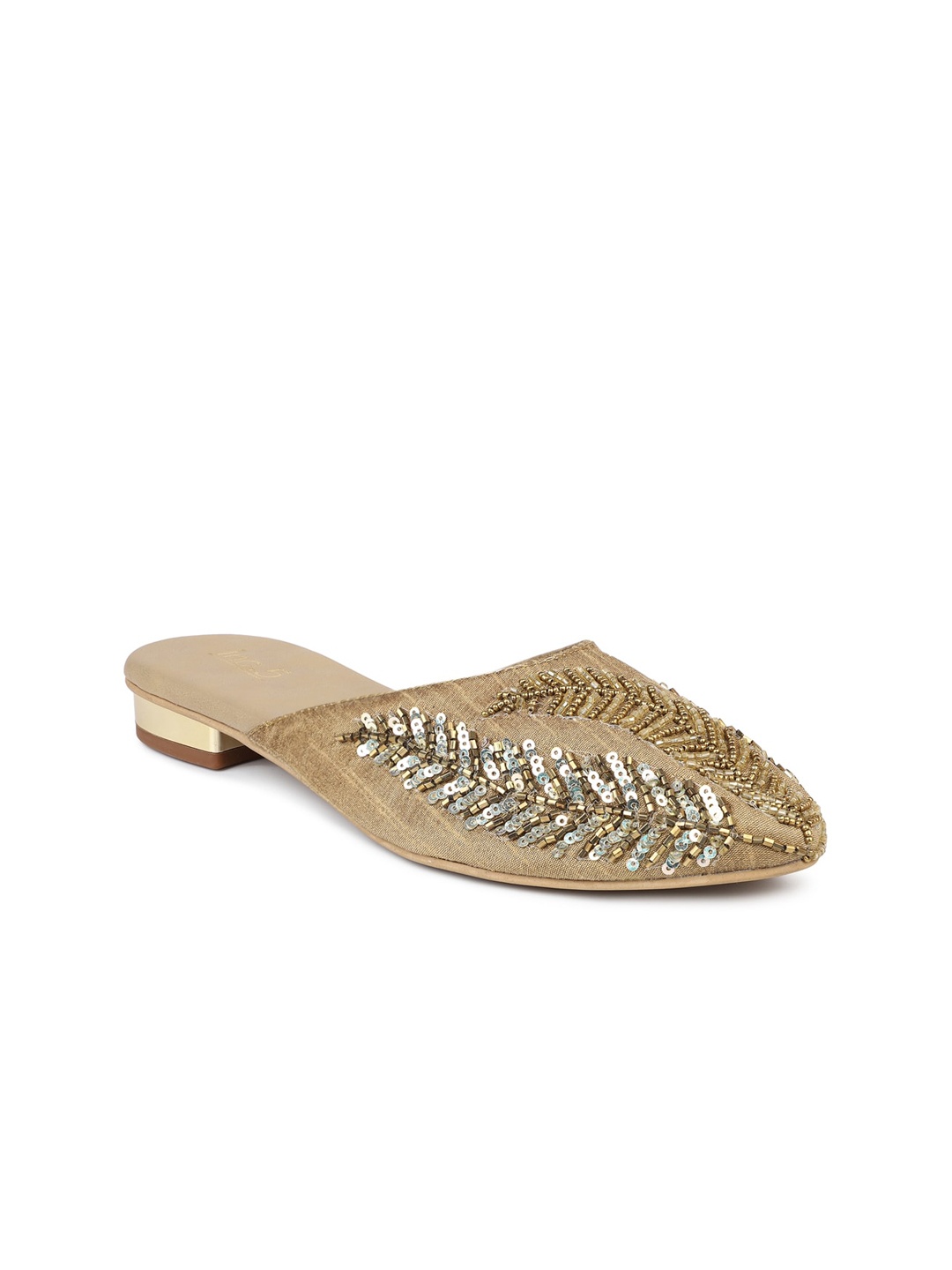 

Inc 5 Women Gold-Toned Ethnic Sandal Flats