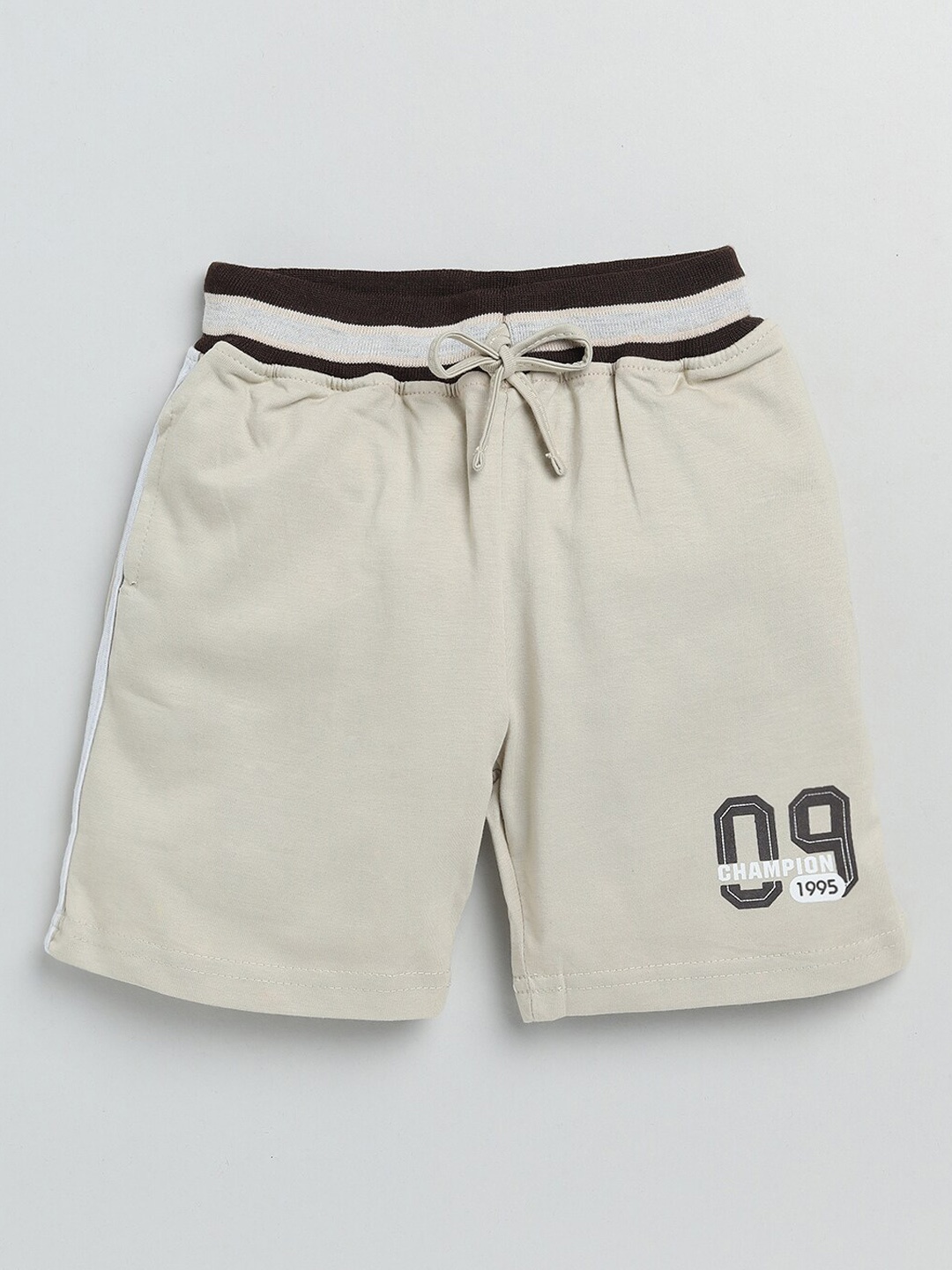 

Olio Kids Boys Cream-Coloured Shorts