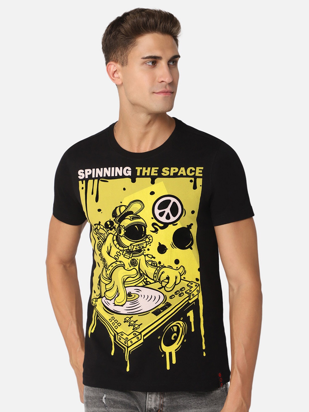 

PUNK Men Black & Yellow Printed T-shirt