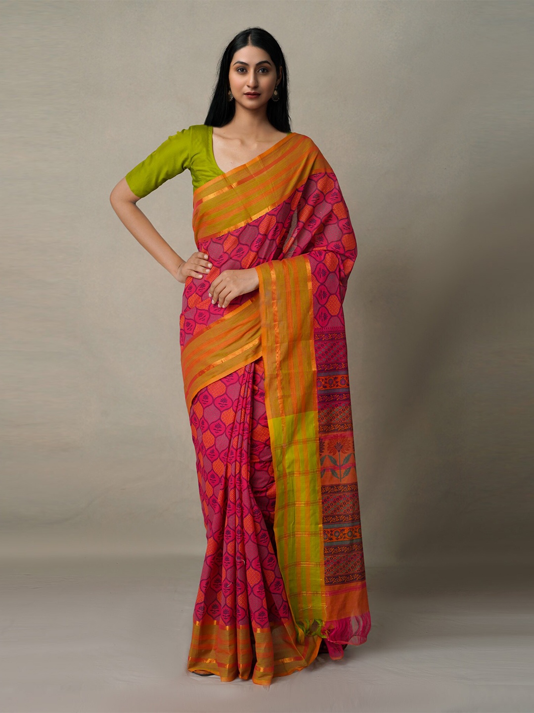 

Unnati Silks Pink & Gold-Toned Ethnic Motifs Zari Pure Cotton Mangalagiri Saree