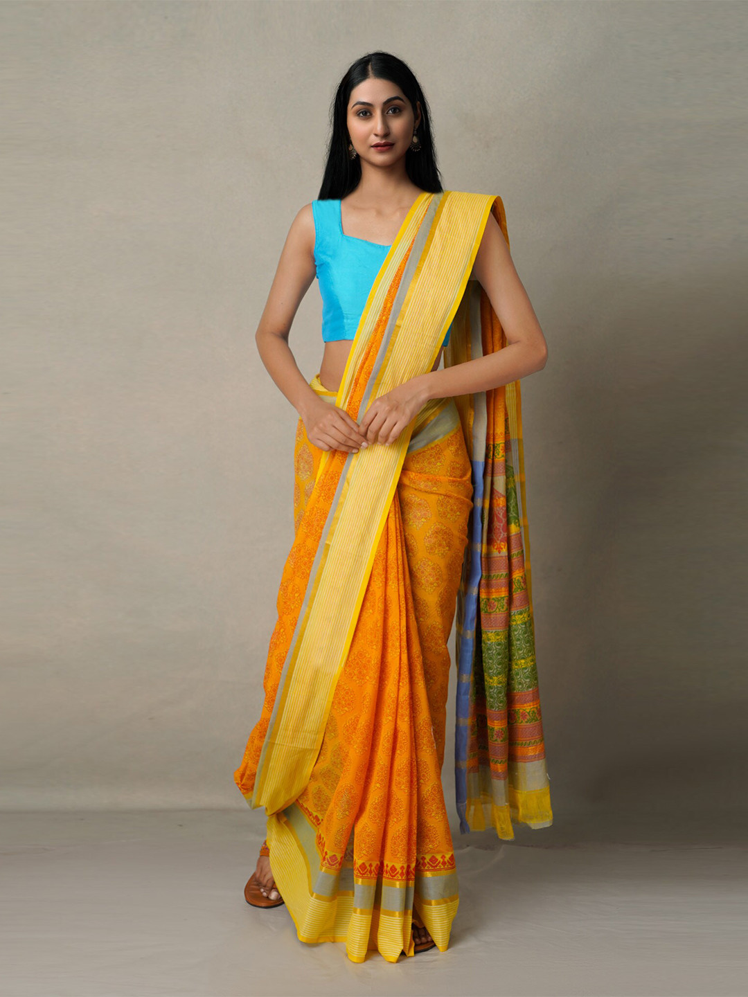 

Unnati Silks Orange & Gold-Toned Ethnic Motifs Pure Cotton Mangalagiri Saree