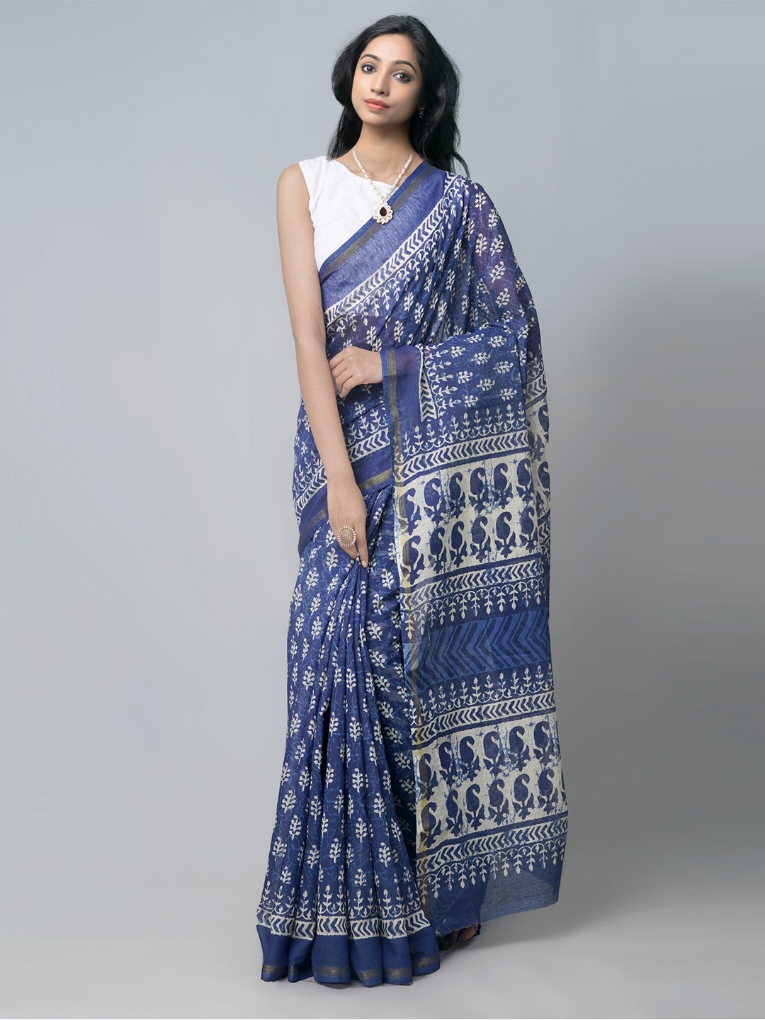 

Unnati Silks Navy Blue & White Silk Cotton Chanderi Saree