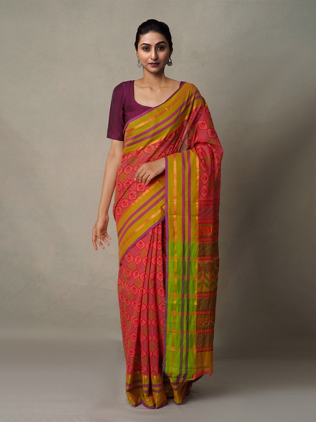 

Unnati Silks Red & Green Ethnic Motifs Zari Pure Cotton Mangalagiri Saree