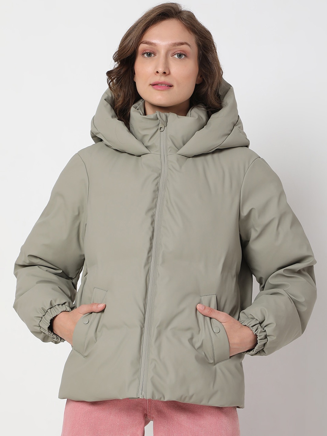 

Vero Moda Women Grey Longline Puffer Jacket with Embroidered