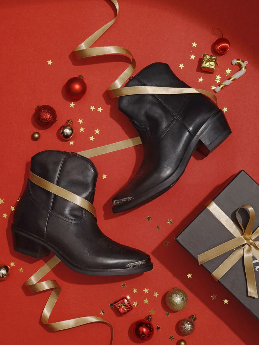 

Saint G Women Black Solid Leather Ankle Boots