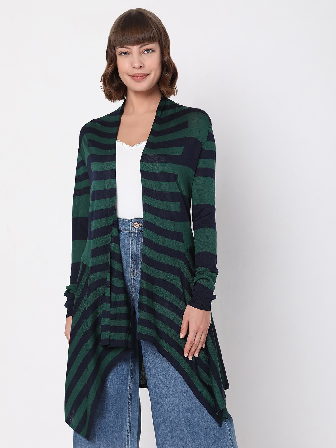 

Vero Moda Women Green & Black Striped Shrug