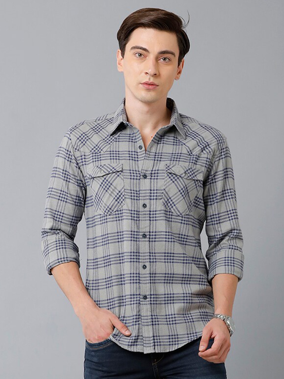 

YOVISH Men Grey Smart Slim Fit Tartan Checks Casual Shirt