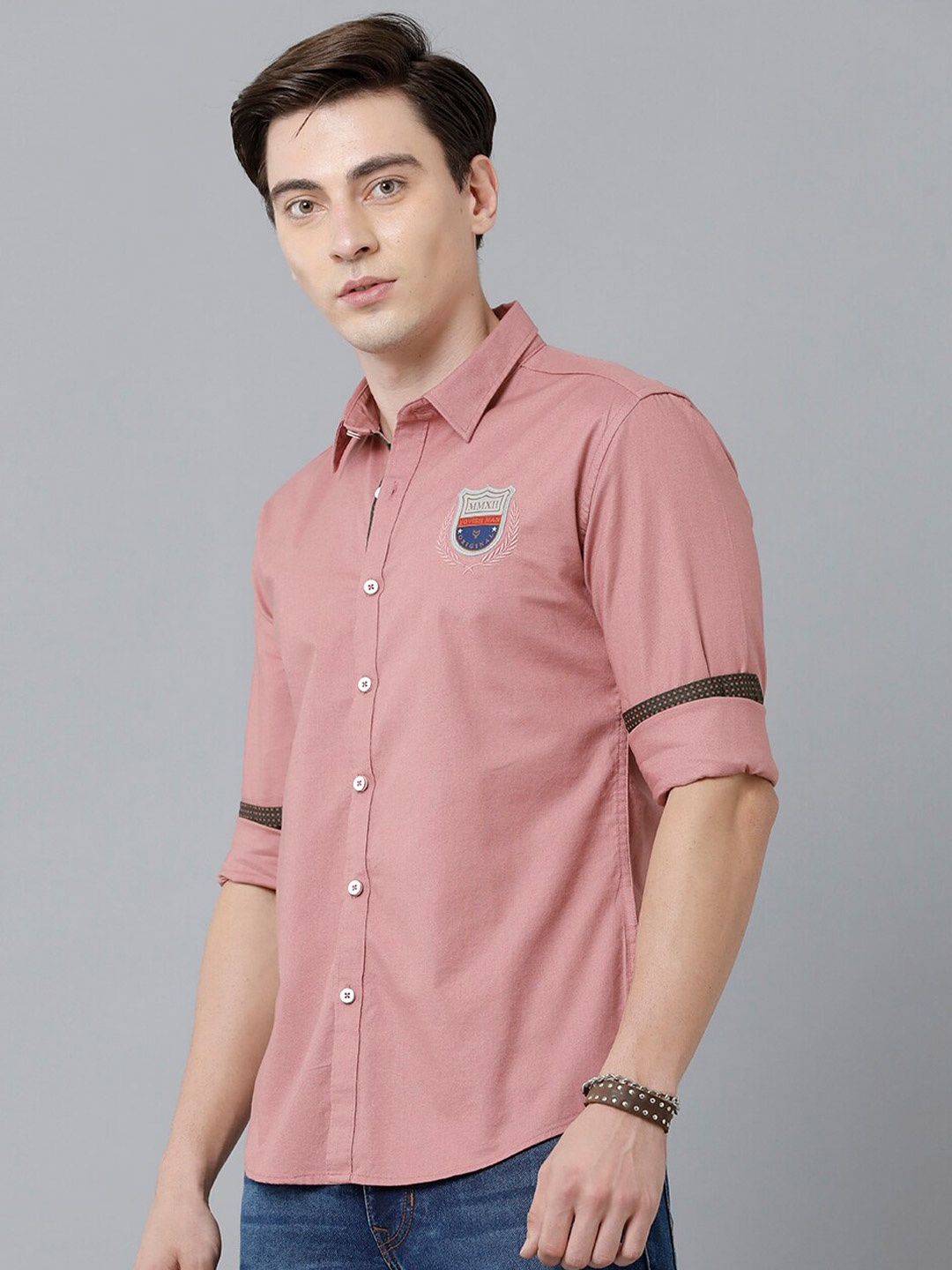 

YOVISH Men Peach-Coloured Smart Slim Fit Casual Shirt