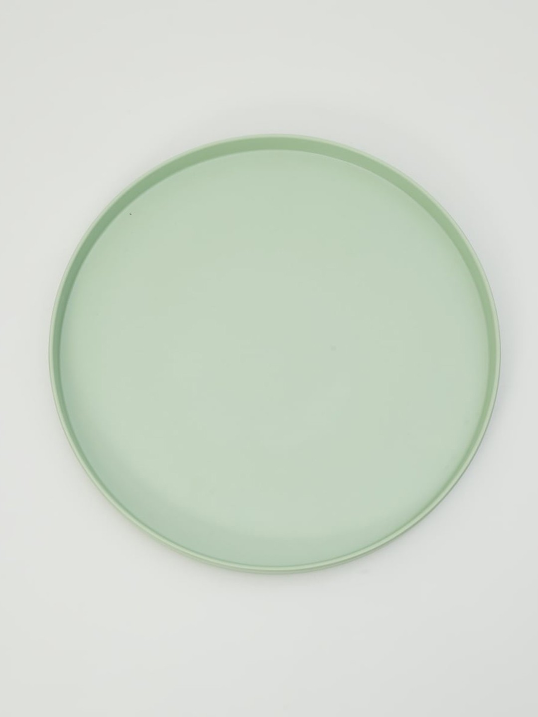 

Home Centre Green & 1 Pieces Melamine Matte Plates