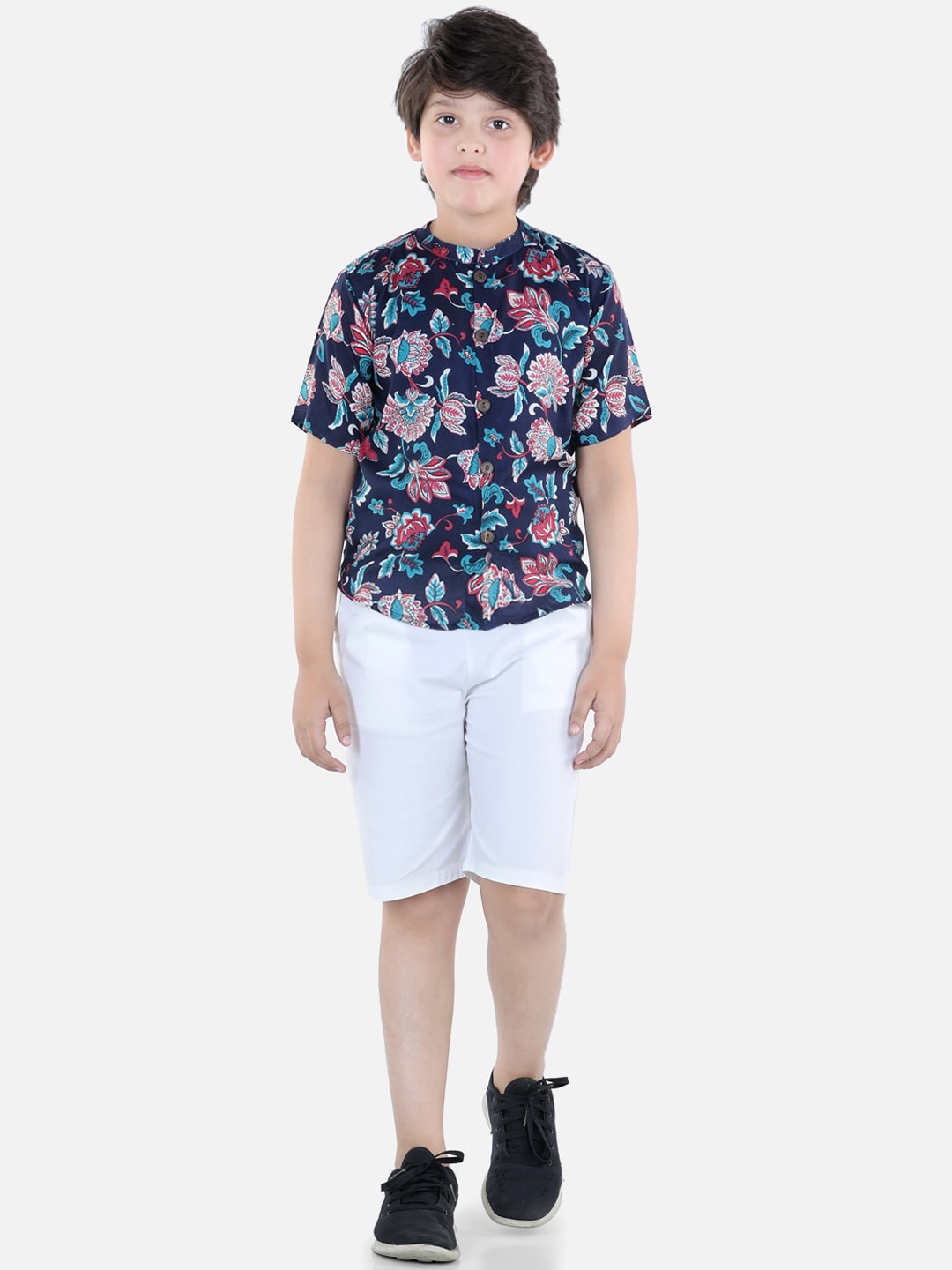 

Cutiekins Boys Navy Blue & White Printed Shirt with Shorts