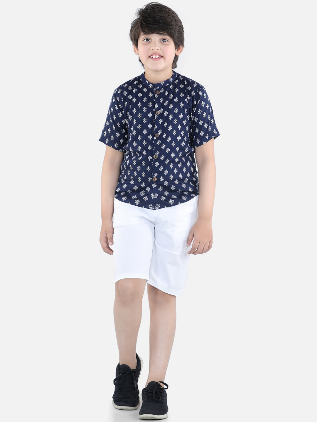 

Cutiekins Boys Navy Blue & White Printed Shirt with Shorts