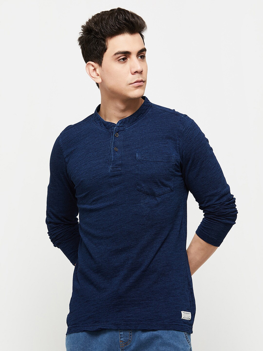 

max Men Blue Henley Neck T-shirt