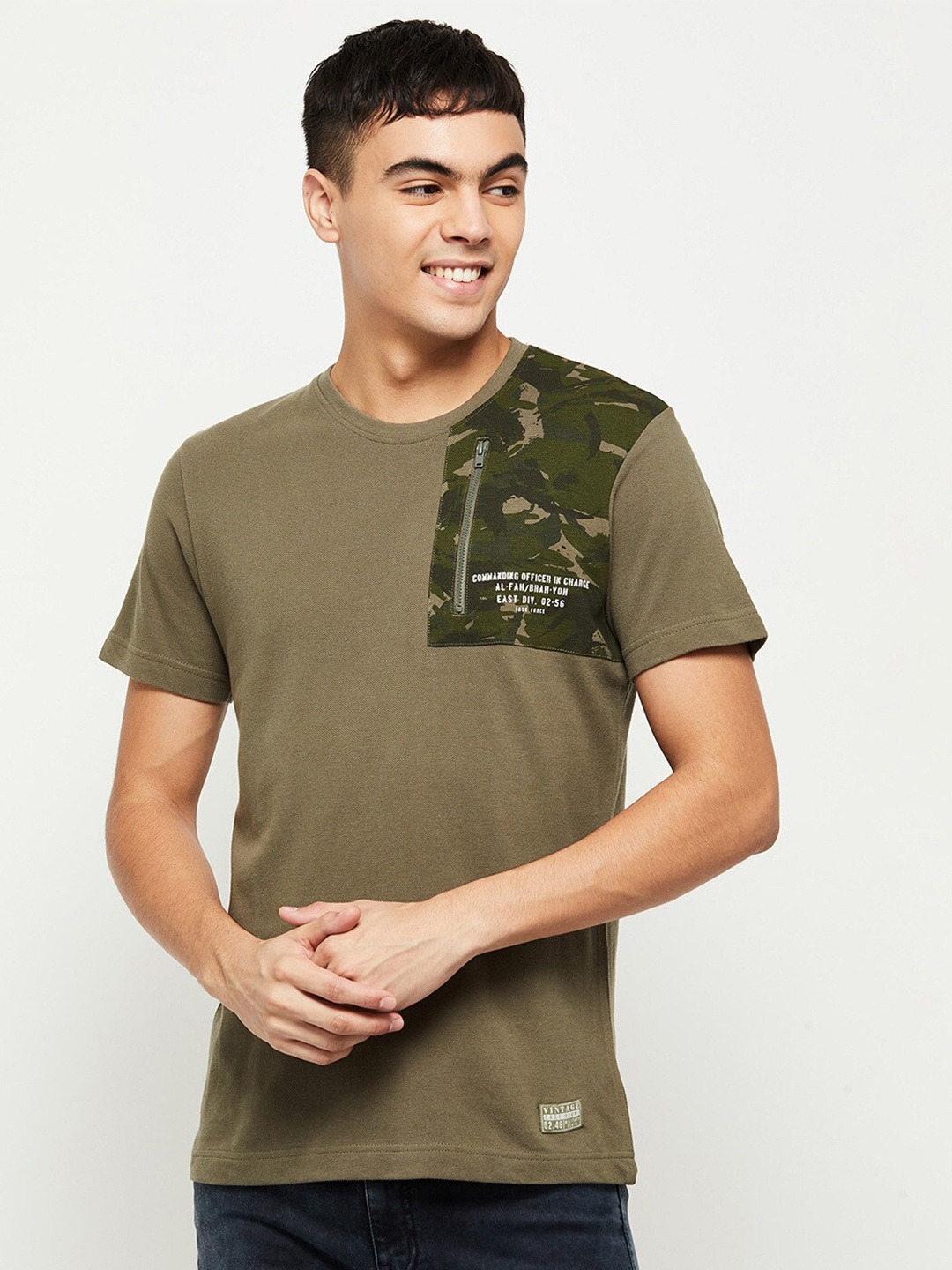 

max Men Green Camouflage Printed Cotton T-shirt