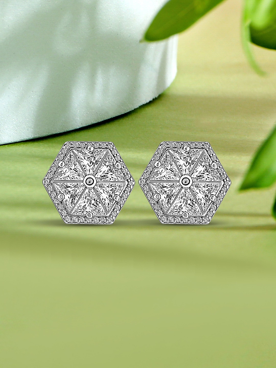 

SILBERRY Silver-Toned Contemporary Studs Earrings
