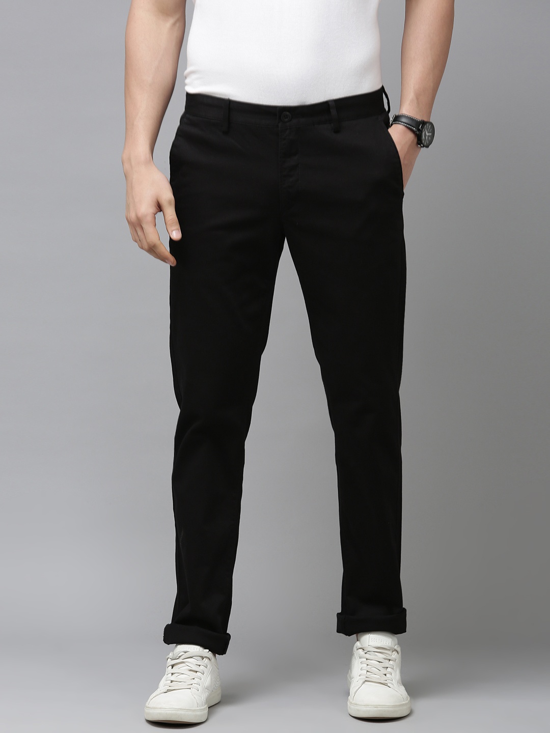 

U.S. Polo Assn. Men Black Solid Slim Fit Regular Trousers