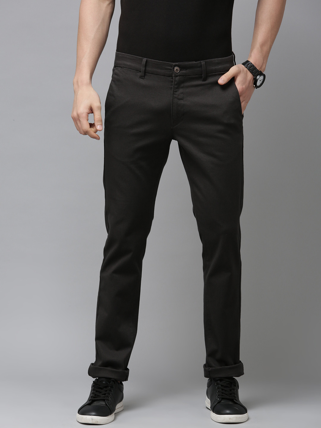 

U.S. Polo Assn. Men Charcoal Grey Textured Slim Fit Trousers