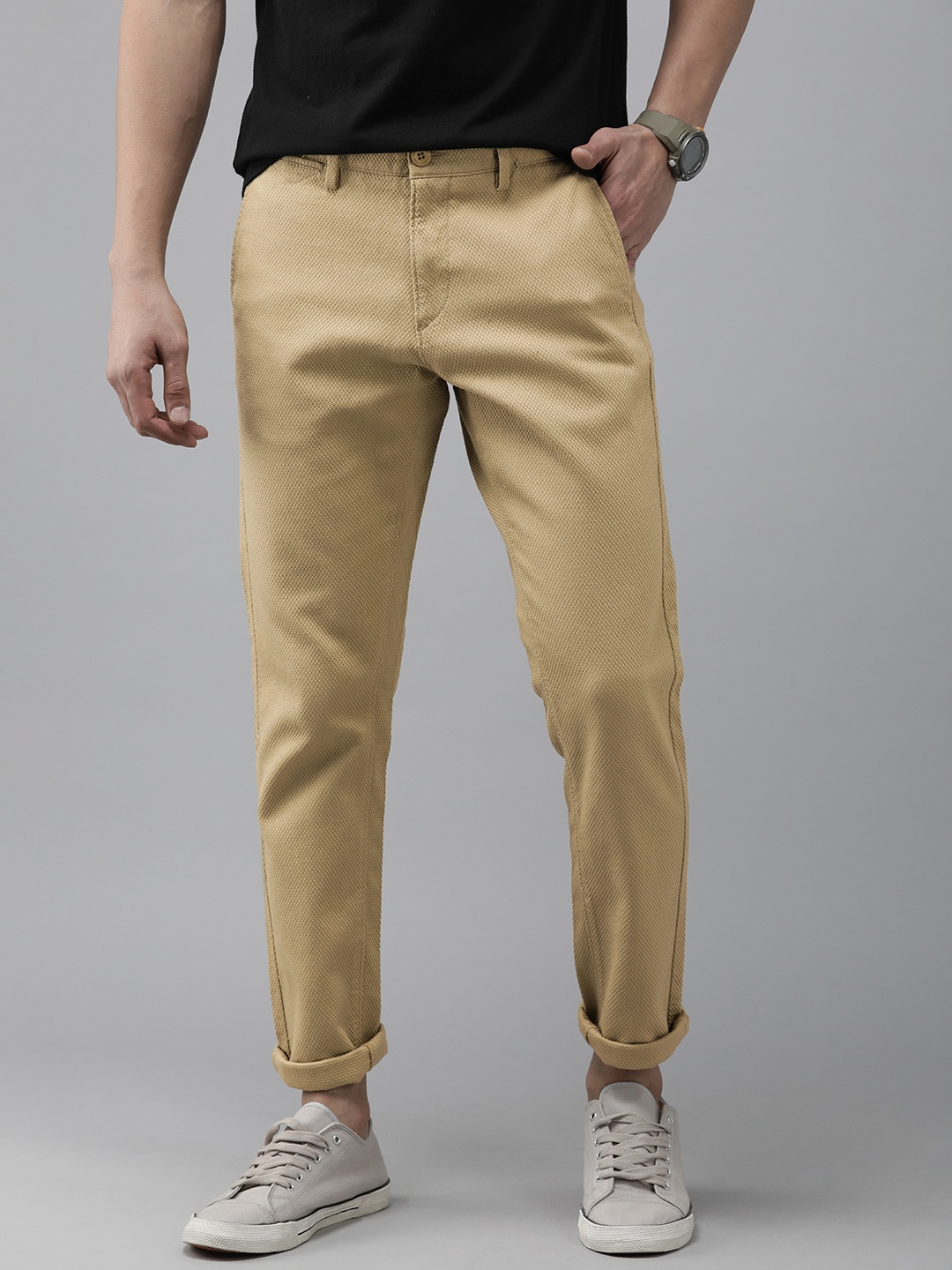 

U.S. Polo Assn. Men Trim Fit Textured Corduroy Mid Rise Regular Trousers, Khaki
