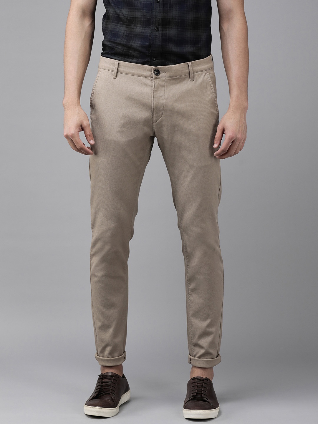 

U.S. Polo Assn. Men Beige Solid Slim Fit Trousers