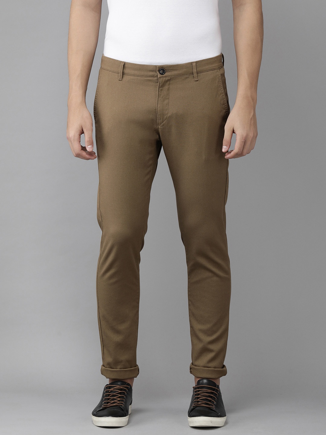 

U.S. Polo Assn. Men Khaki Solid Slim Fit Corduroy Trousers