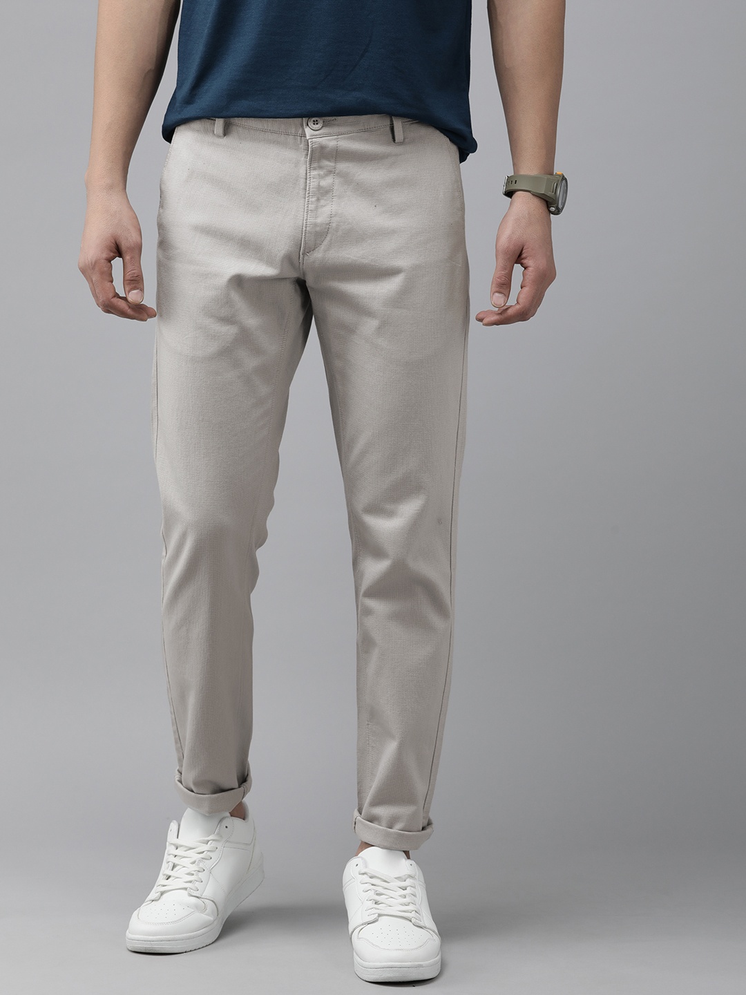 

U.S. Polo Assn. Men Trim Fit Textured Corduroy Mid Rise Regular Trousers, Grey