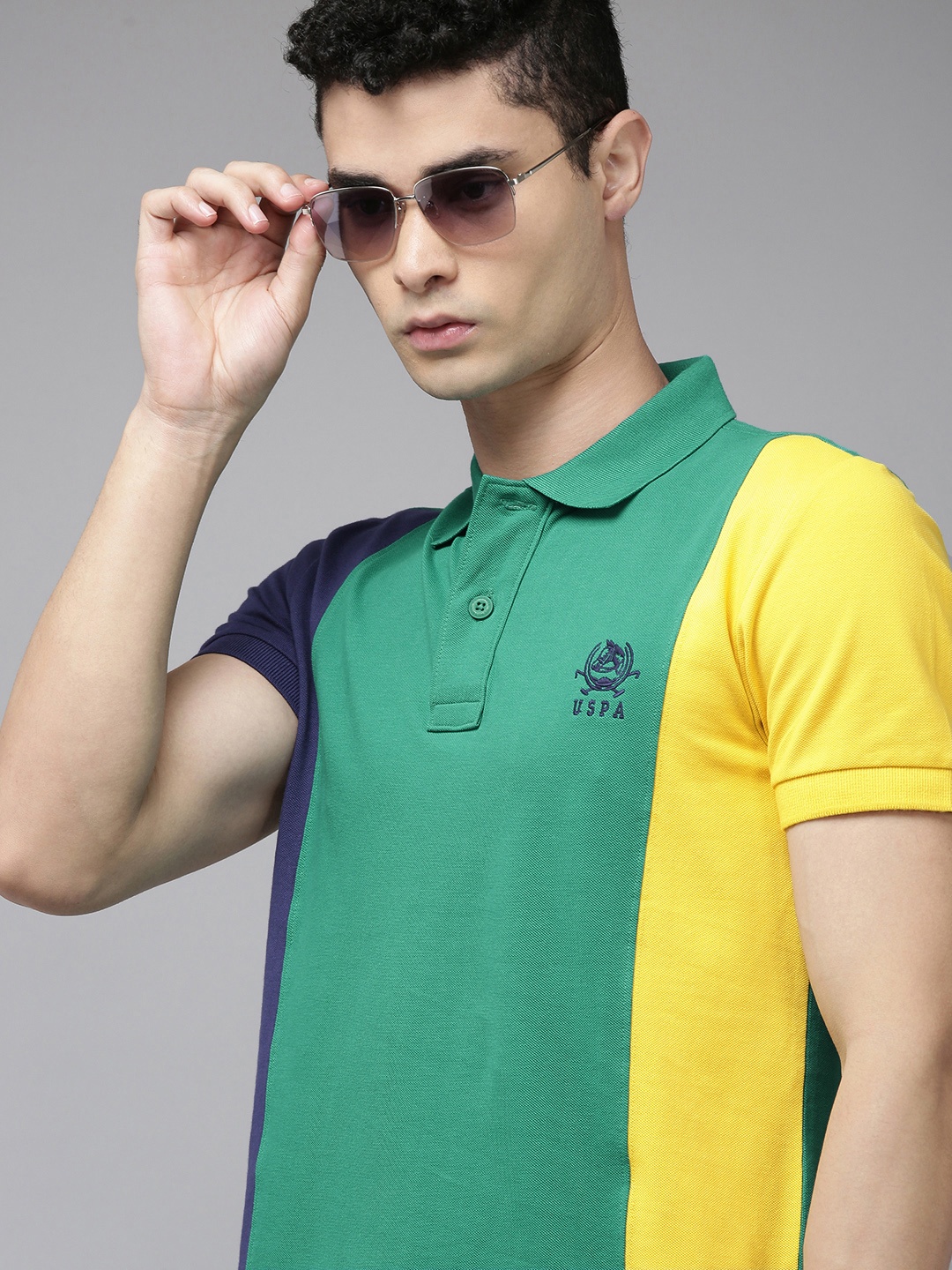 

U.S. Polo Assn. Men Green & Yellow Colourblocked Polo Collar Pure Cotton Slim Fit T-shirt