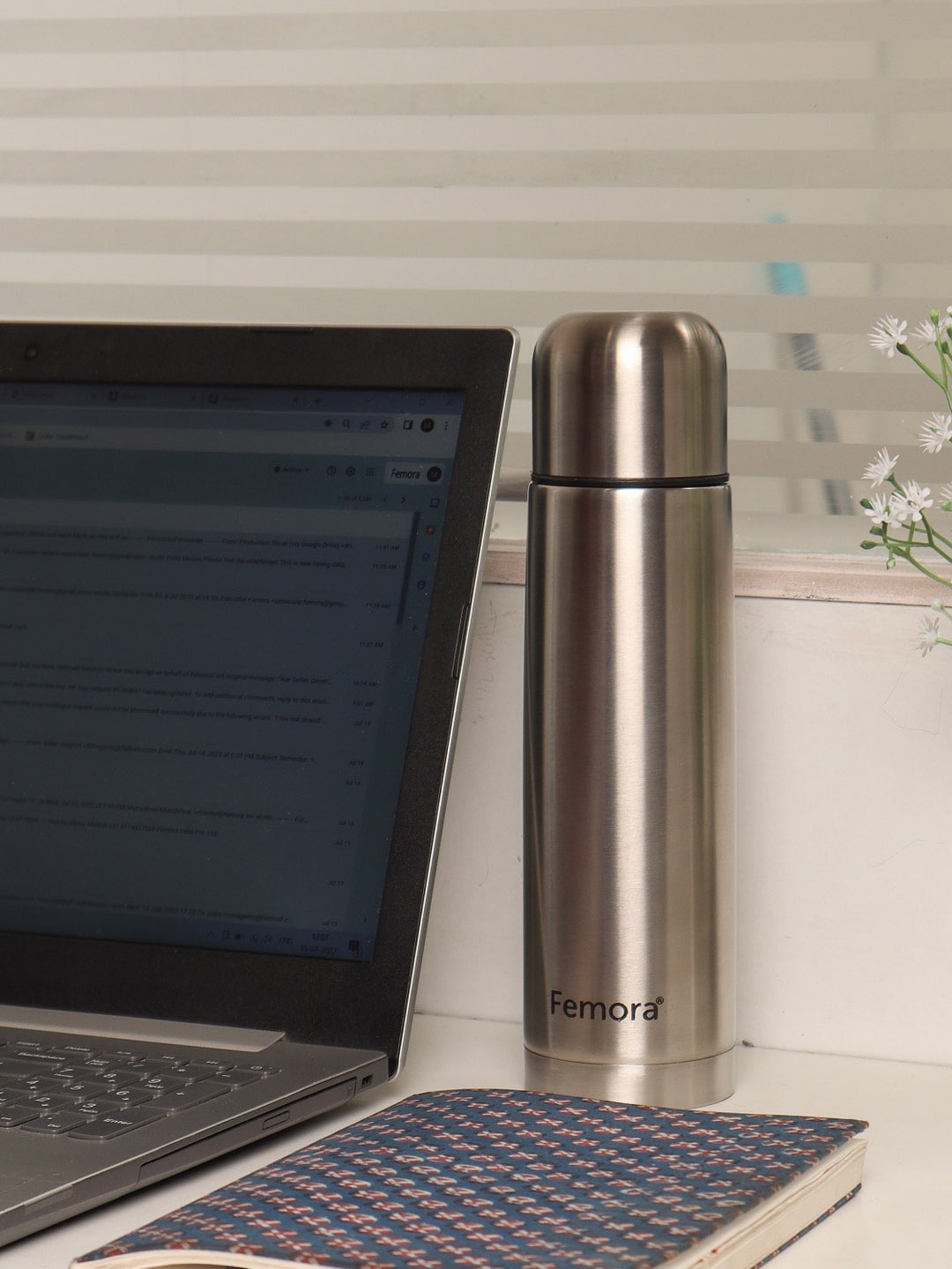 

Femora Adults Silver-Toned Solid Thermosteel Stainless Steel Water Bottle