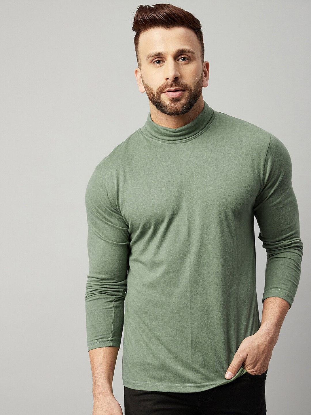 

GRITSTONES Men Green Turtle Neck T-shirt