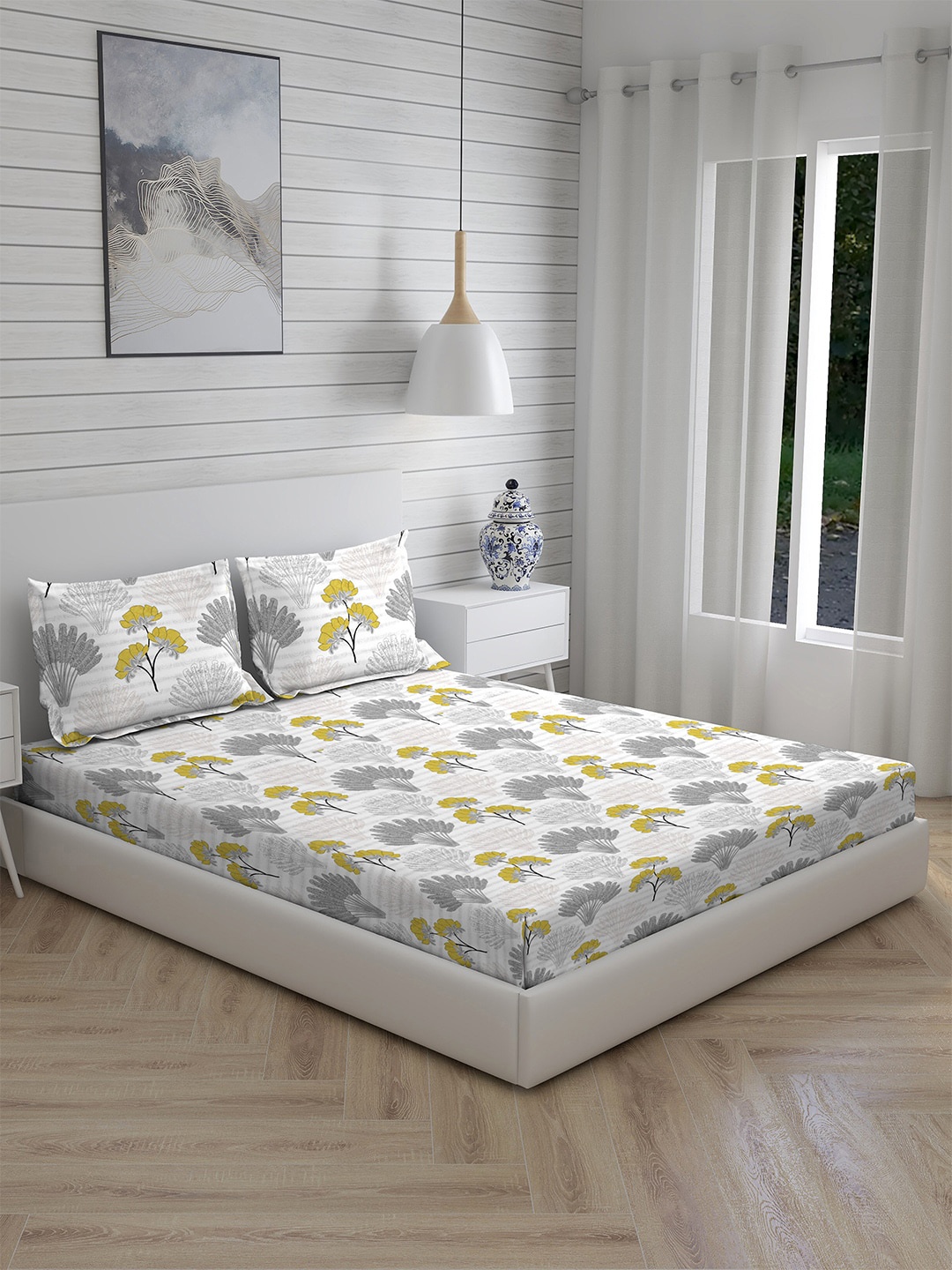 

Layers Unisex Yellow Bedsheets