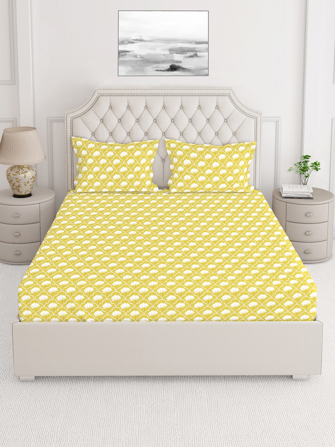

Layers Unisex Yellow 100% Cotton 144 TC Double Bedsheets