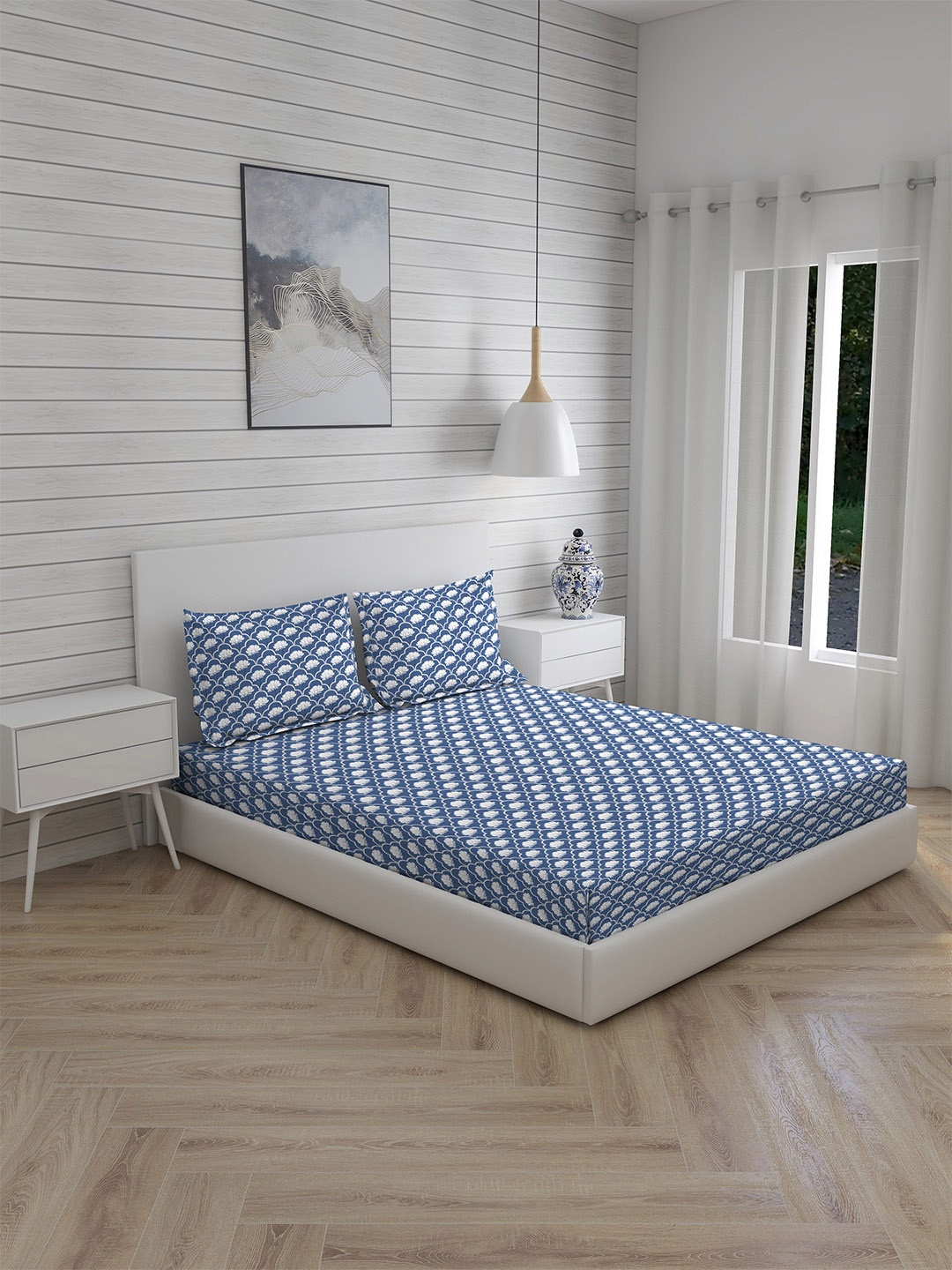 

Layers Unisex Blue Bedsheets