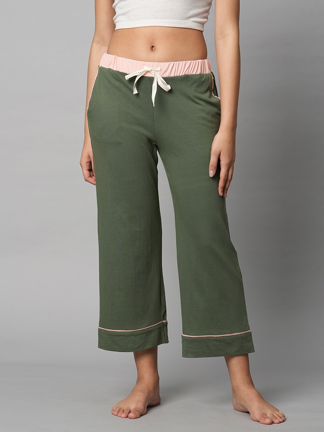 

Chemistry Women Olive Green Solid Cotton Lounge Pants