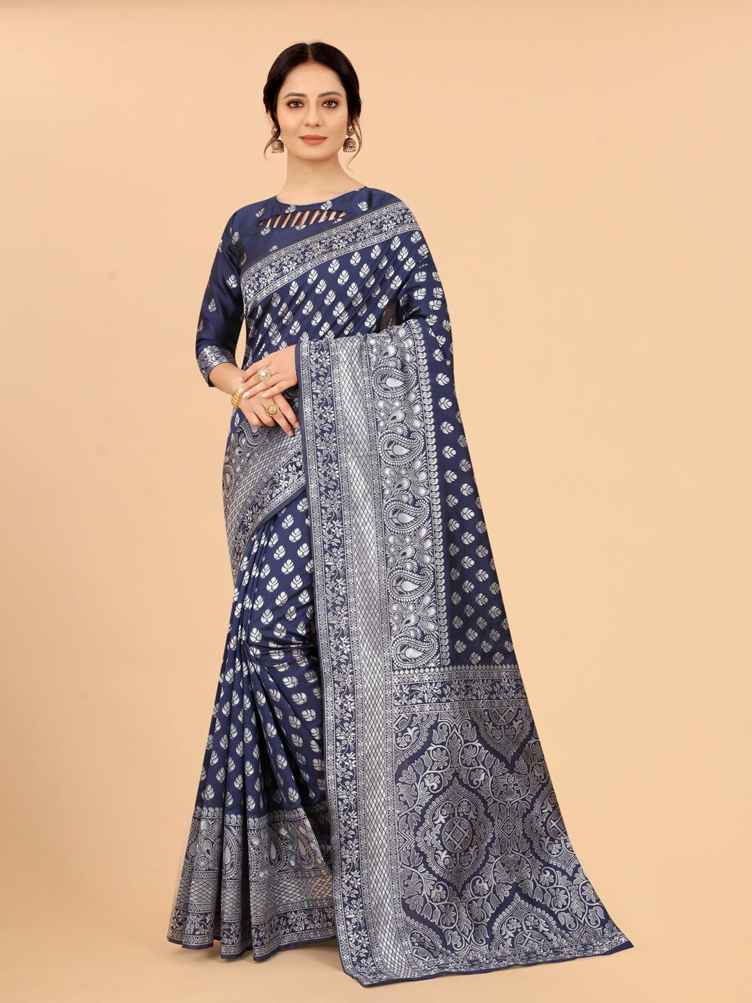 

WELL WORN Navy Blue & Silver-Toned Woven Design Zari Silk Cotton Banarasi Saree
