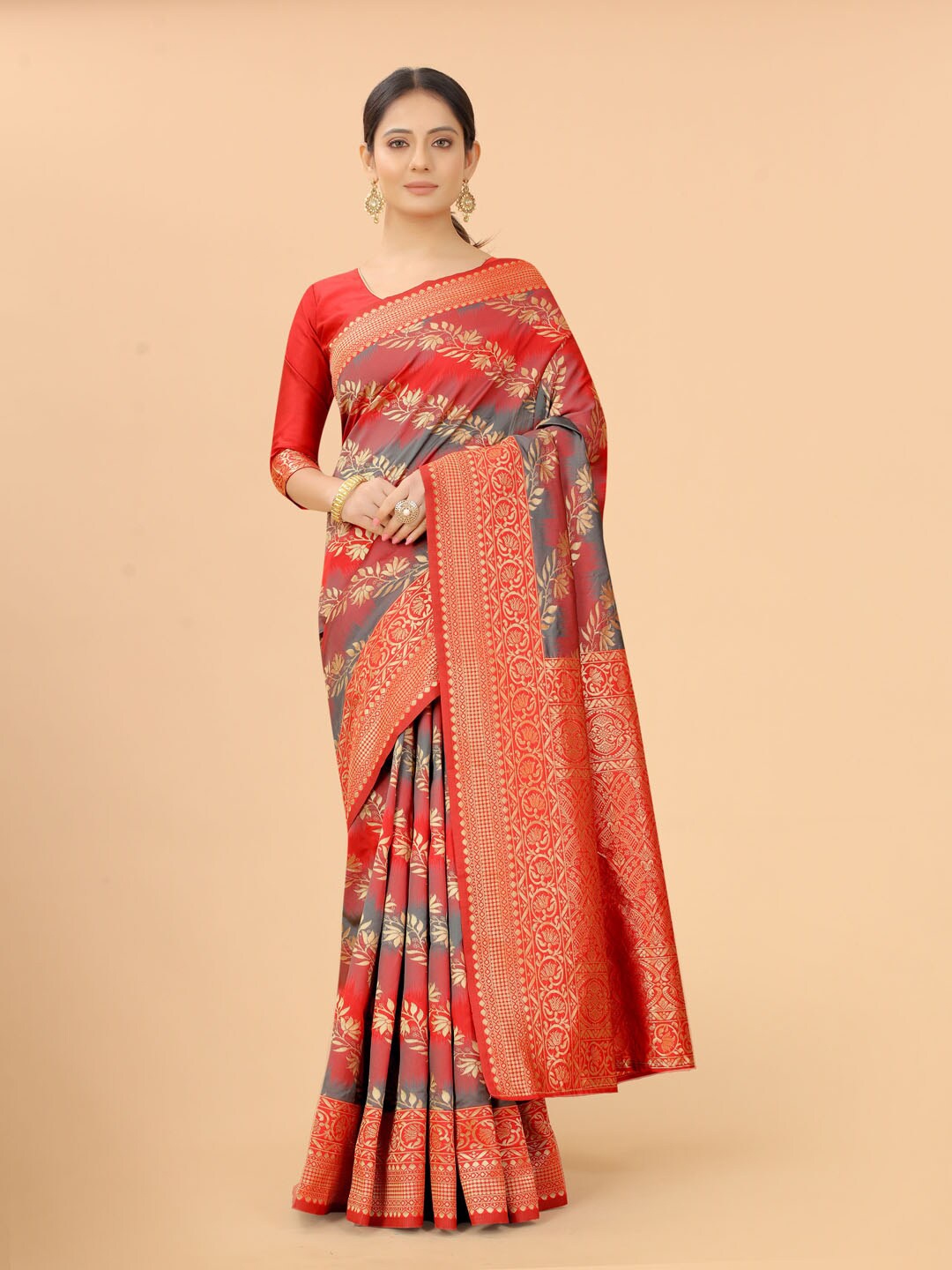 

WELL WORN Red & Grey Woven Design Zari Silk Cotton Banarasi Saree