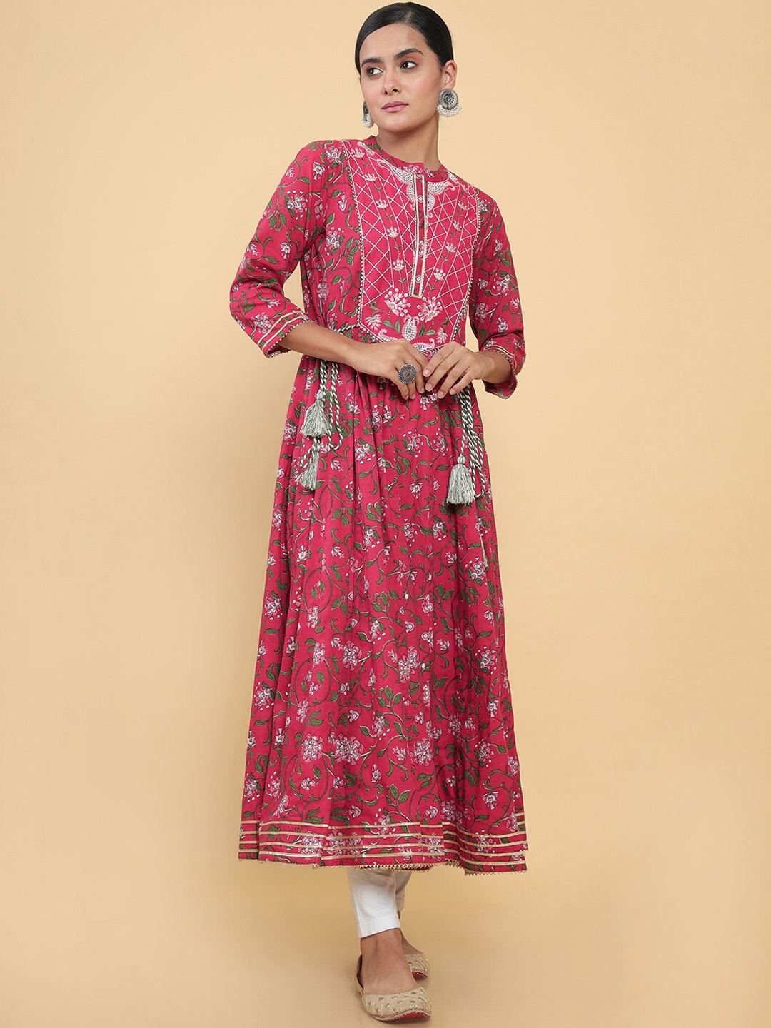 

Soch Women Maroon Printed Thread Work Floral Anarkali Kurta