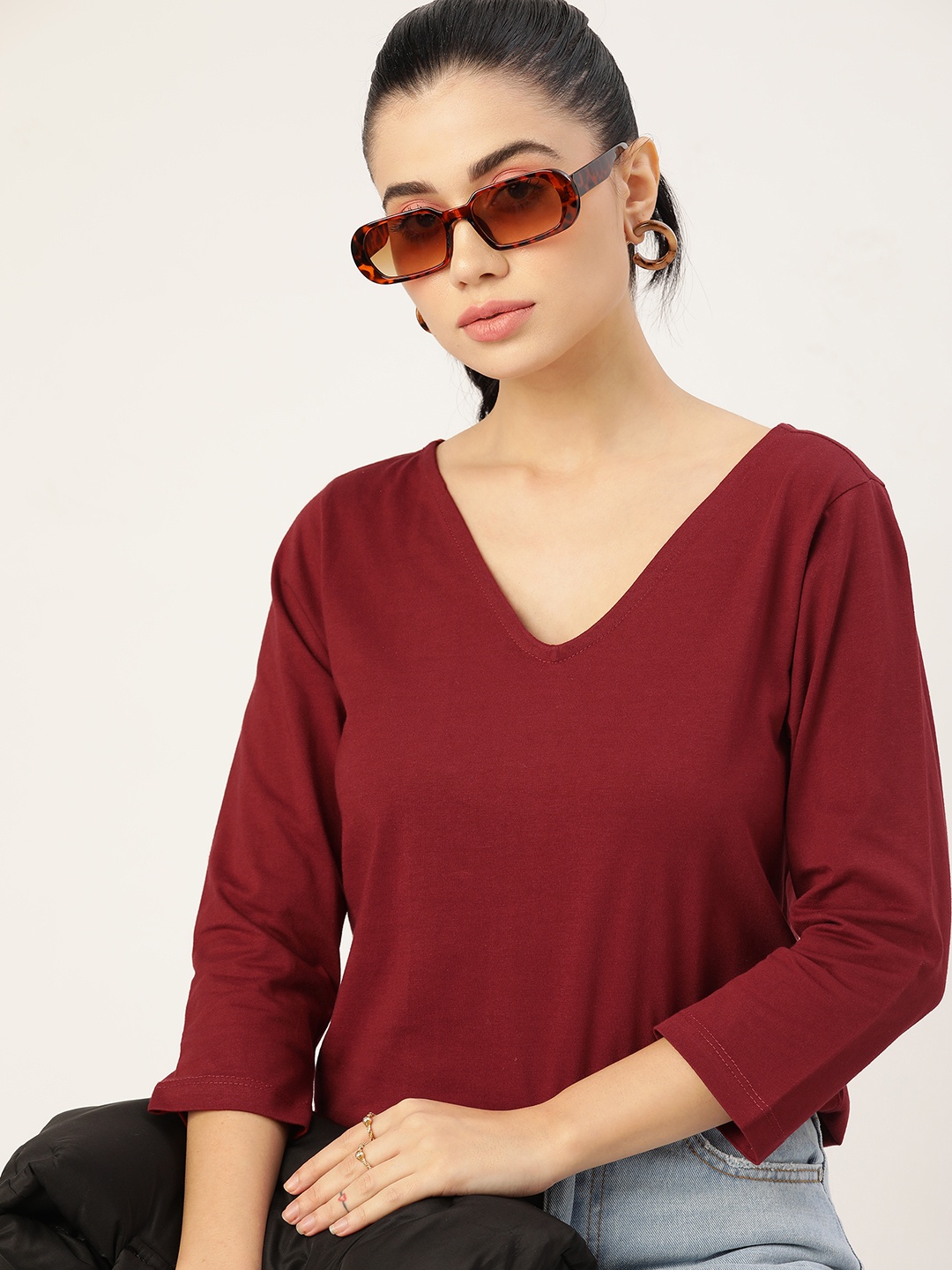 

DressBerry Women Maroon Solid V-Neck Pure Cotton T-shirt
