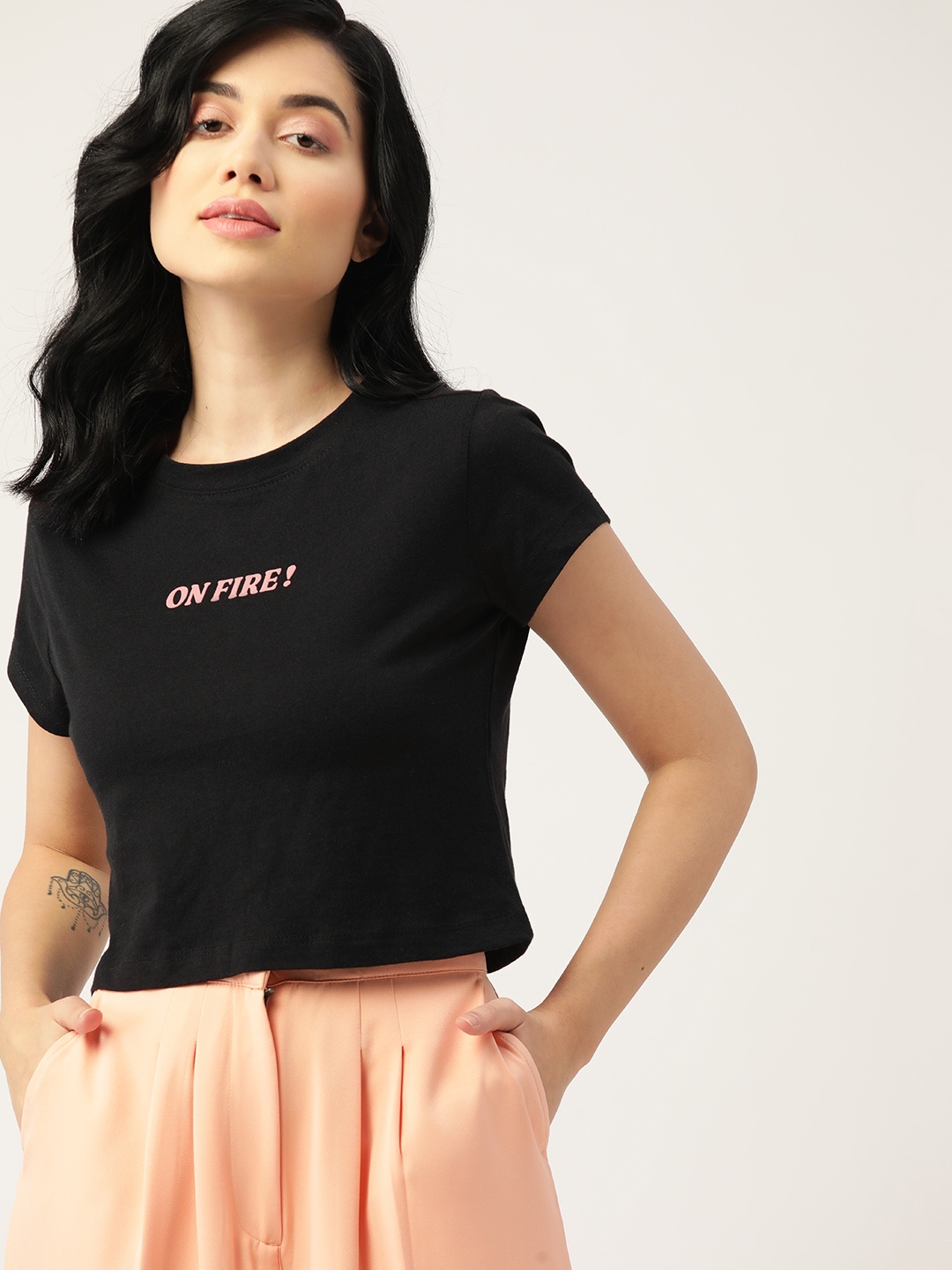 

DressBerry Women Black Typography Printed Pure Cotton T-shirt