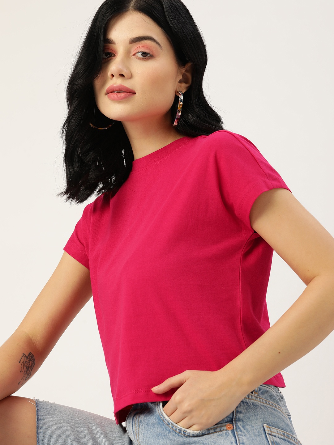 

DressBerry Women Fuchsia Solid Pure Cotton Extended Sleeves T-shirt