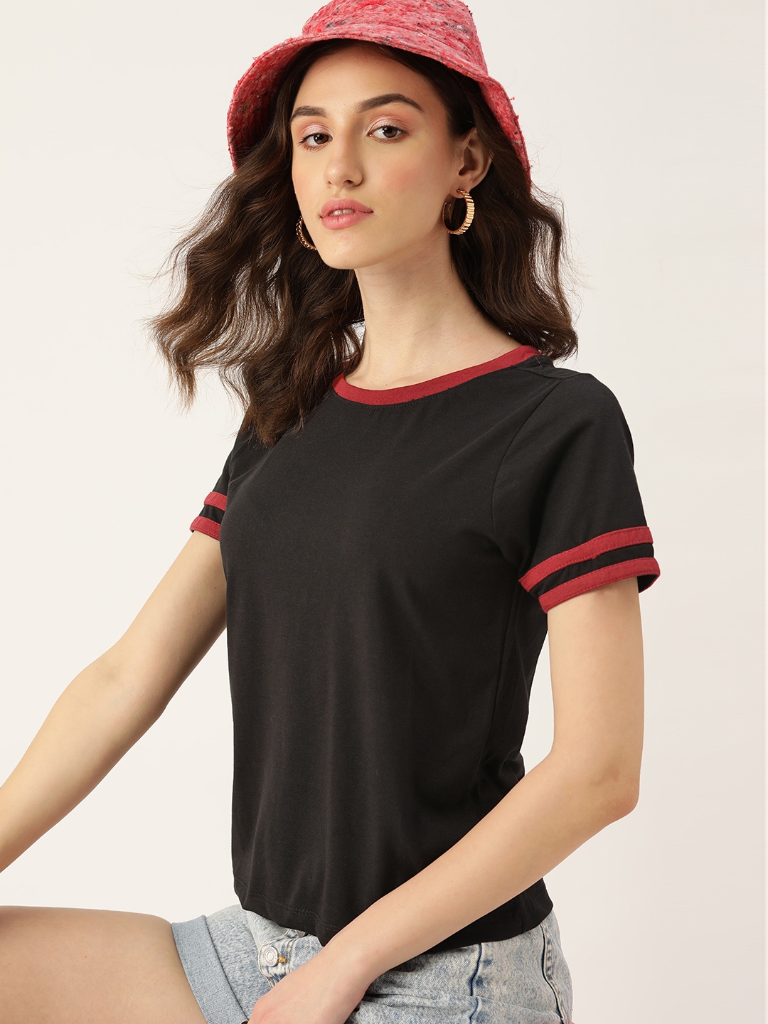 

DressBerry Women Black Solid Pure Cotton T-shirt