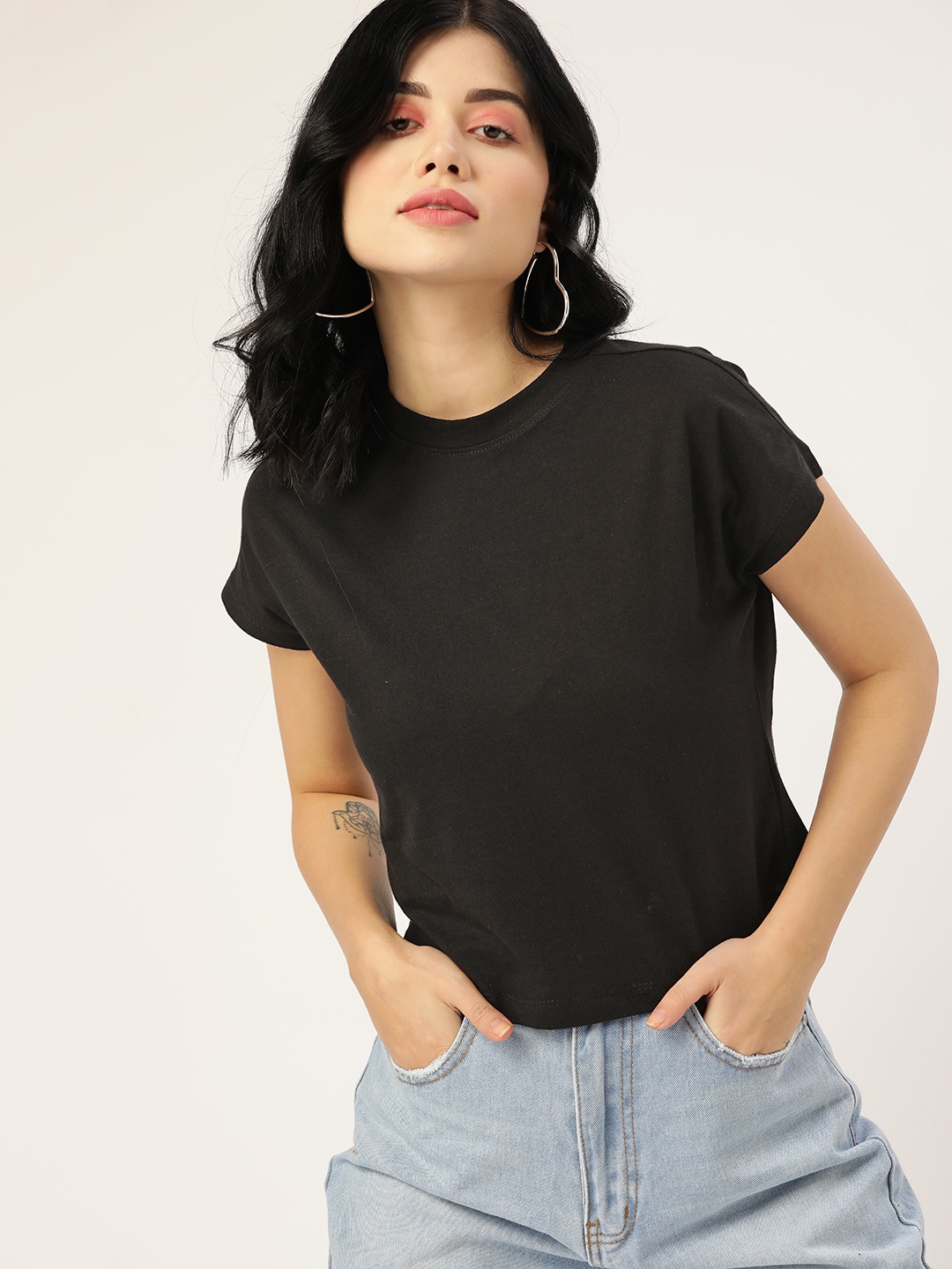 

DressBerry Women Black Solid Pure Cotton Extended Sleeves T-shirt