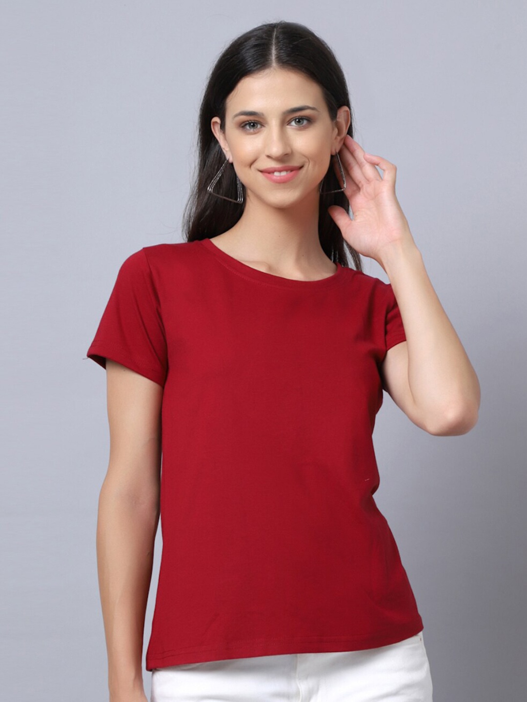 

UnaOne Women Plus Size Maroon Slim Fit T-shirt