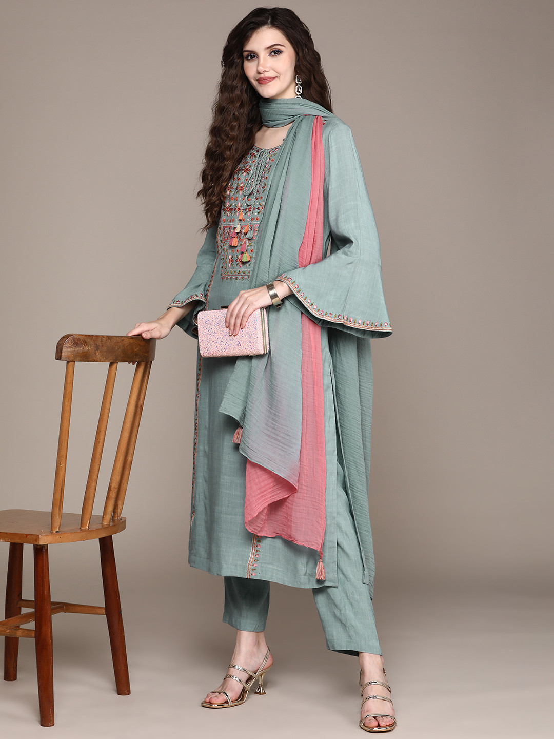 

aarke Ritu Kumar Women Blue Embroidered Thread Work Kurta with Trousers & With Dupatta