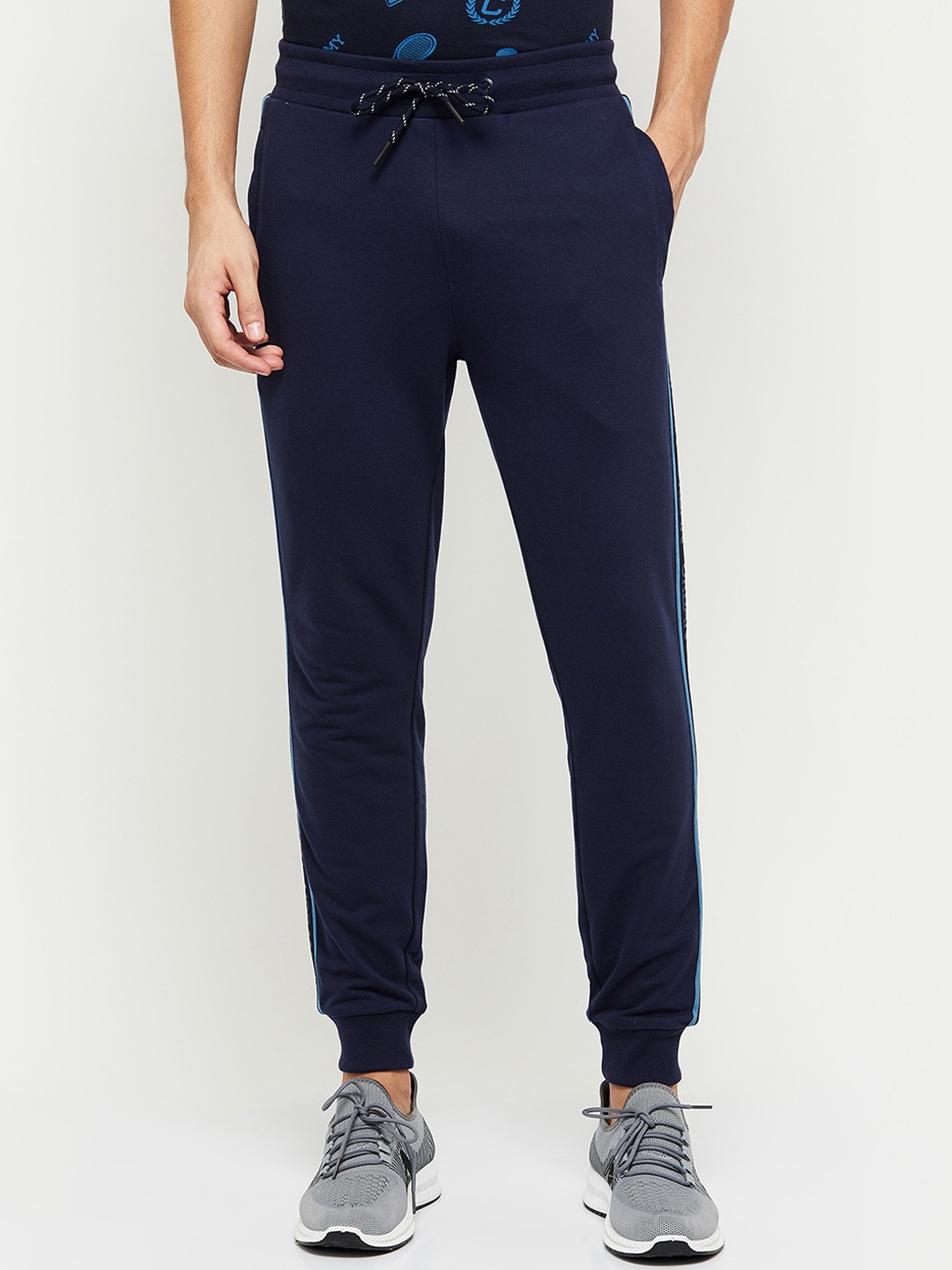 

Max Men Navy Blue Solid Joggers