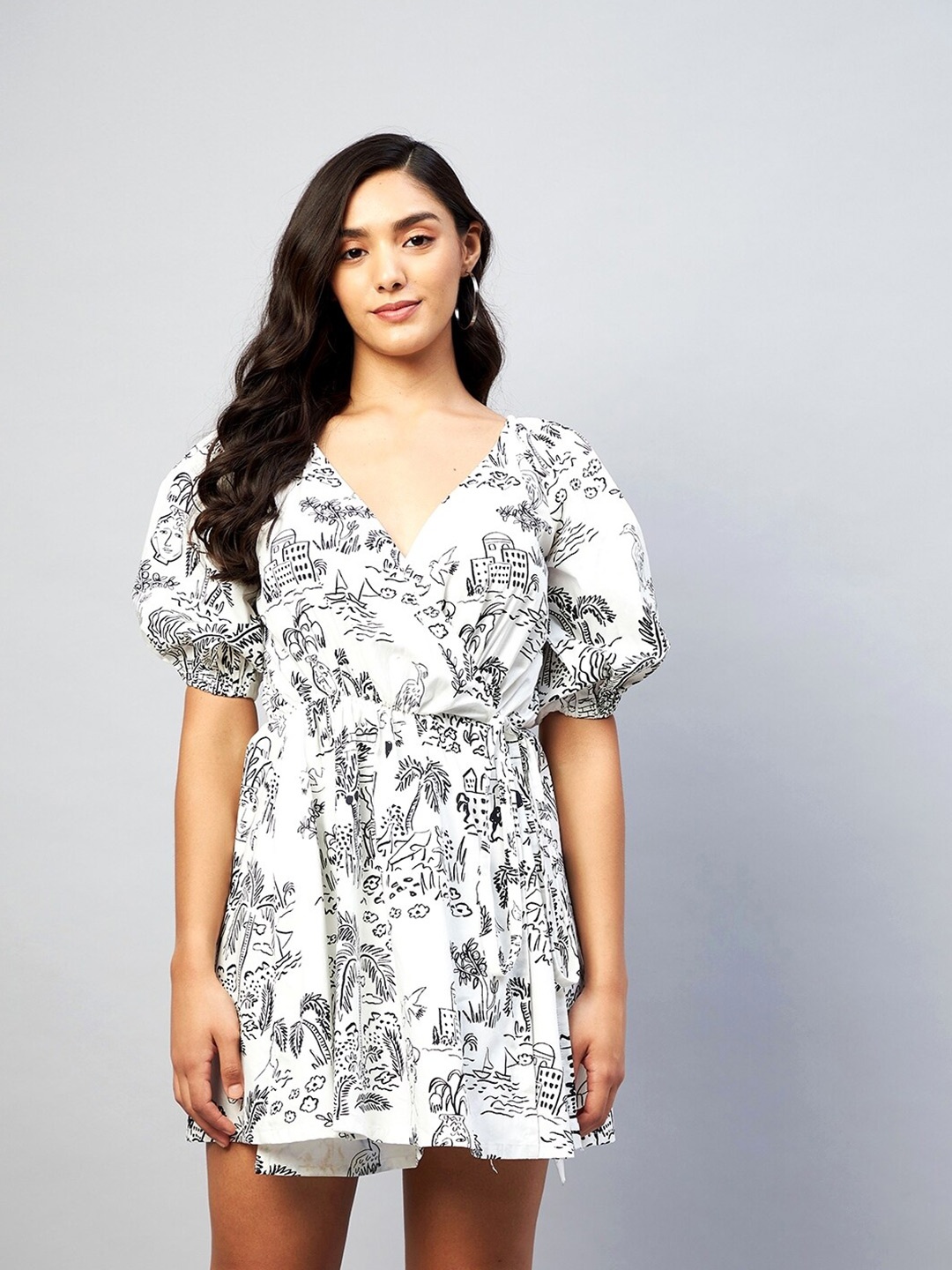 

DELAN White & Black Puff Sleeve Wrap Dress