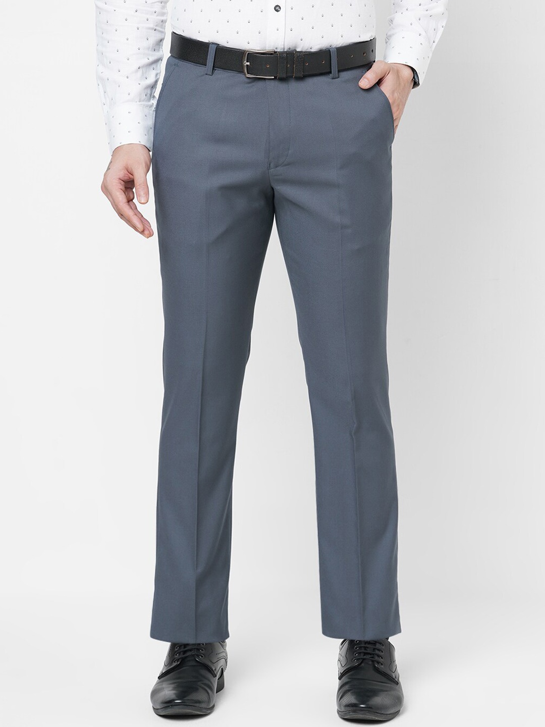 

Solemio Men Grey Textured Tailored Easy Wash Trousers