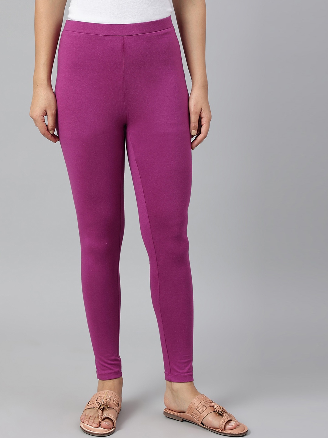 

W Women Purple Solid Ankle-Length Leggings