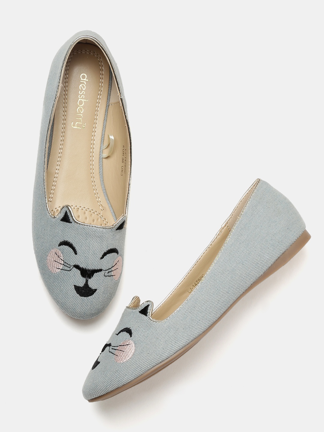 

DressBerry Women Blue Embroidered Ballerinas